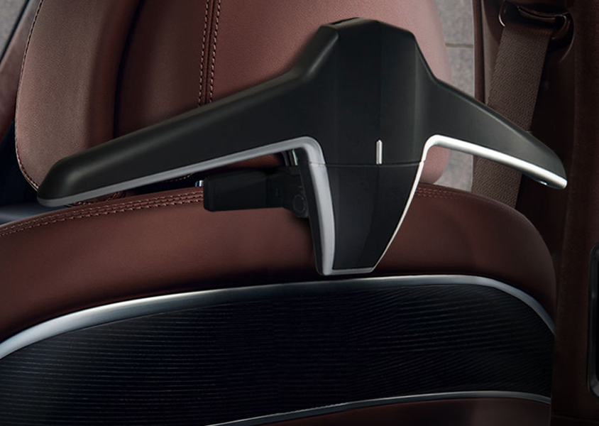 Multimedia device holder in Genesis