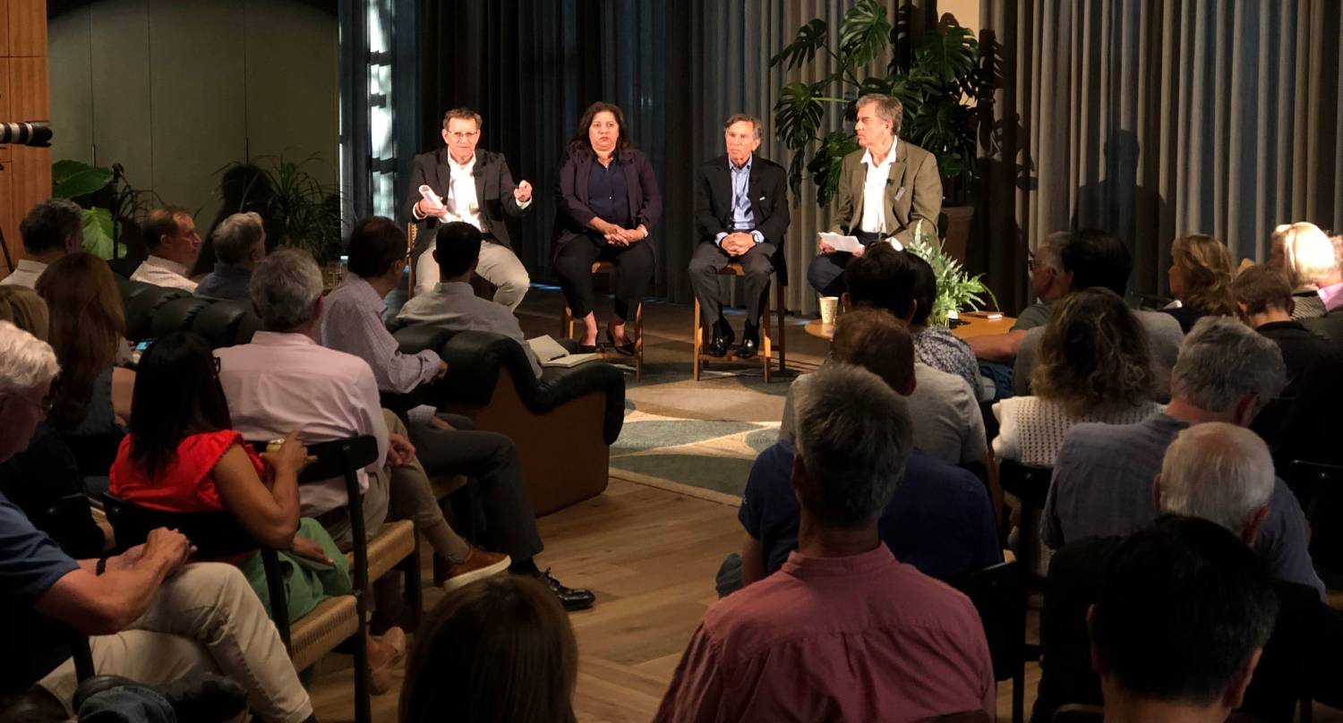 A photo of panelists at a NosTerra event.