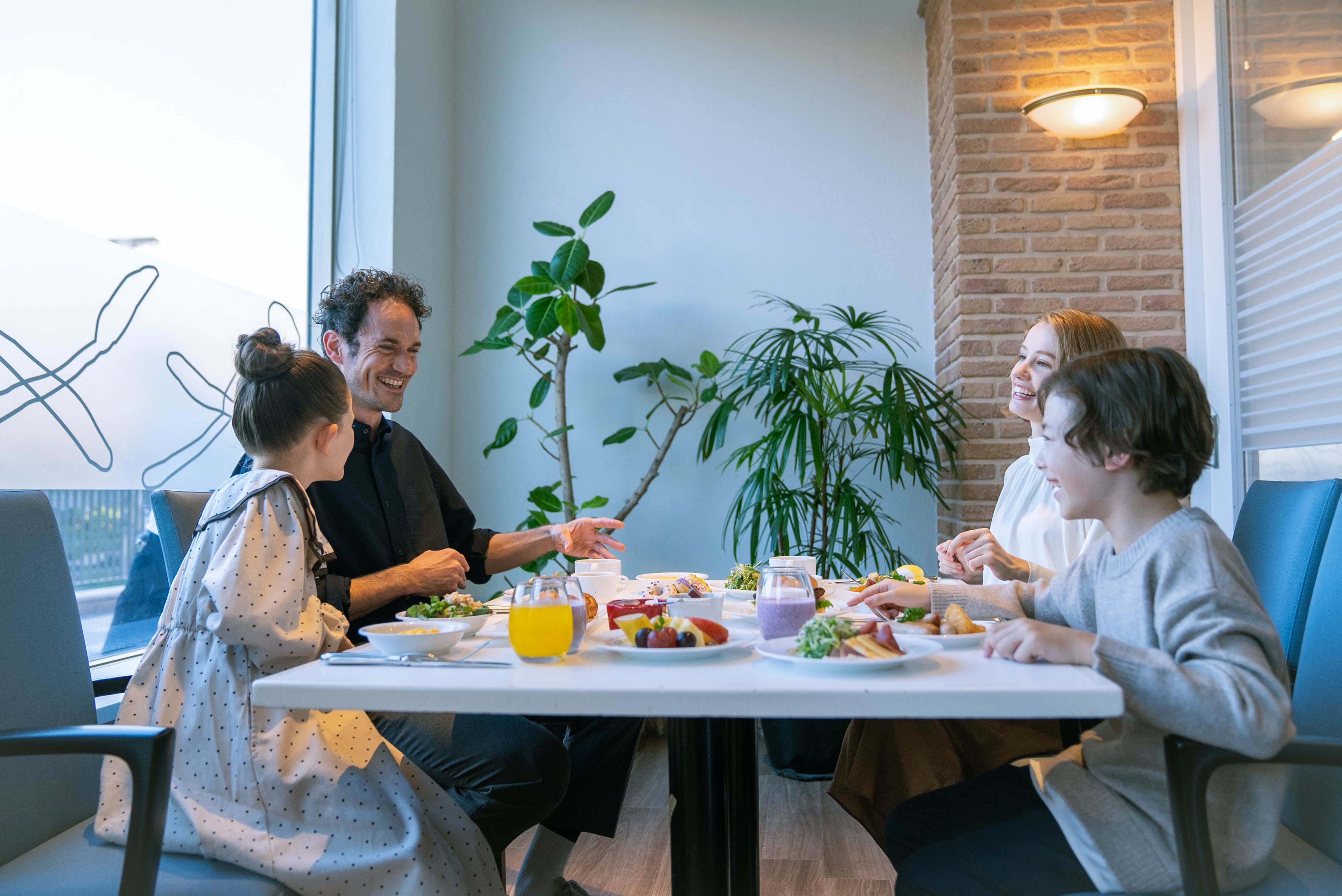 Hotel Restaurant Gallery - Hotel Webflow Template