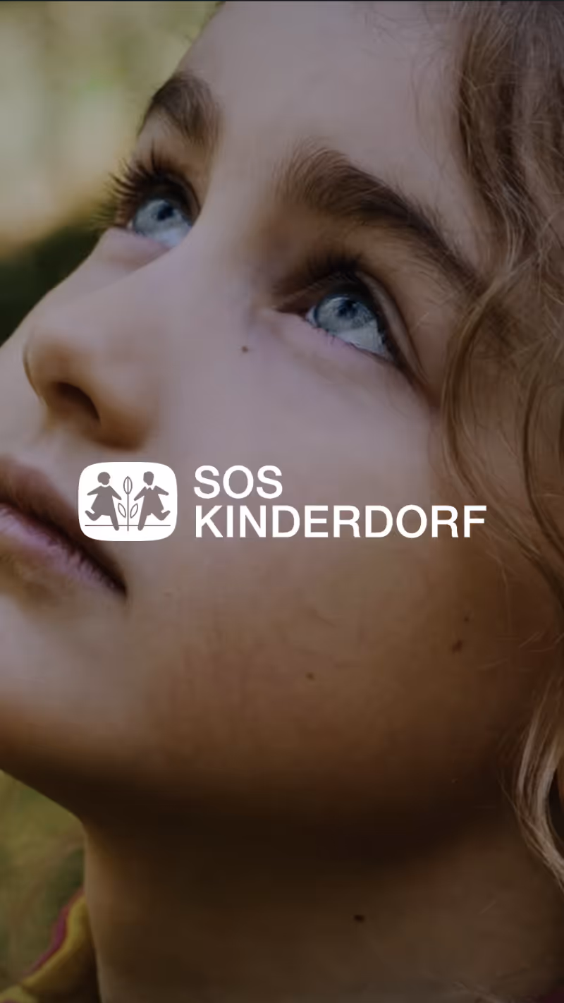 SOS Kinderdorf Case Cover.