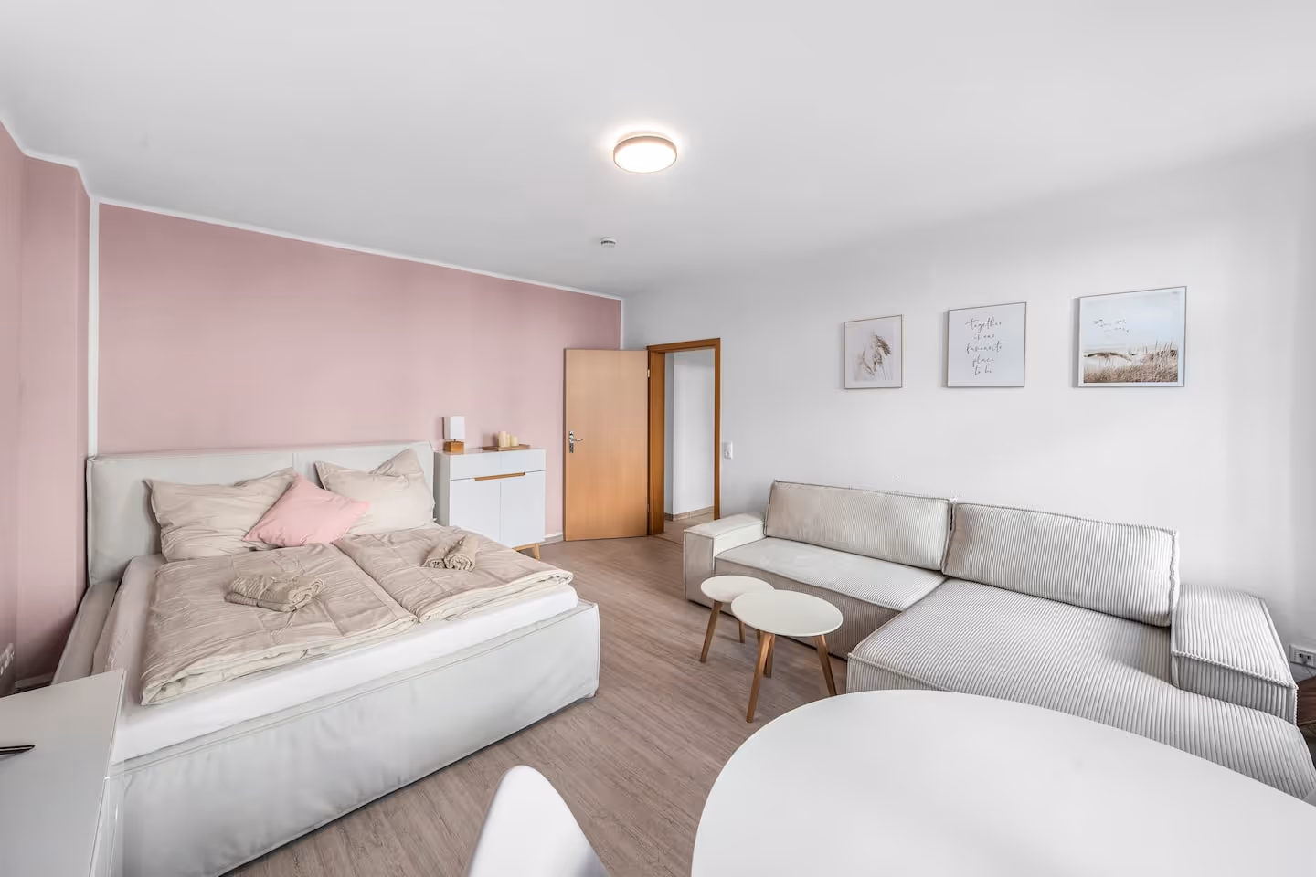 LeHa Stays - Neue Strasse 14 - 2.OG - Schlafzimmer