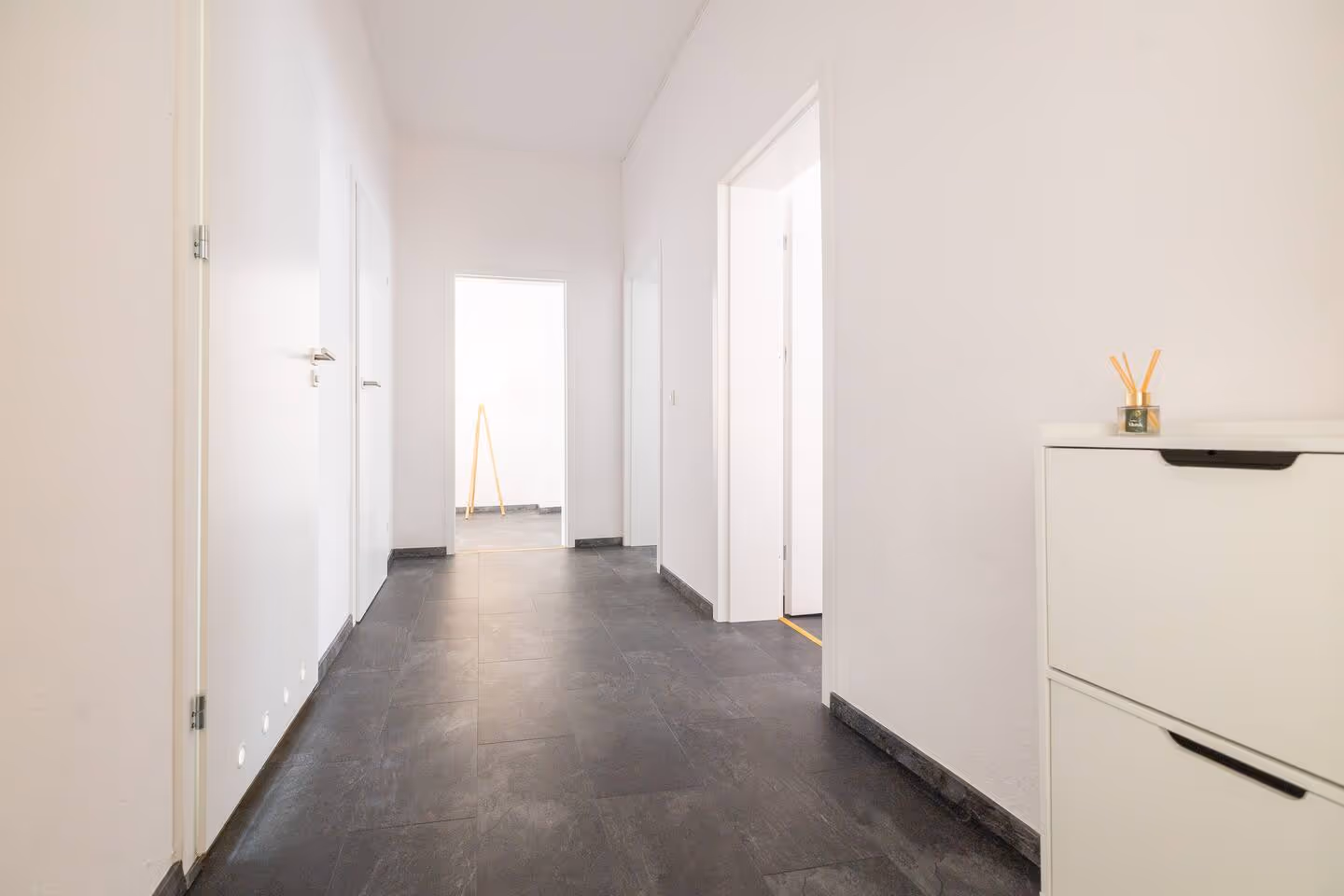 LeHa Stays - Gorki Strasse 129 1.OG - Flur