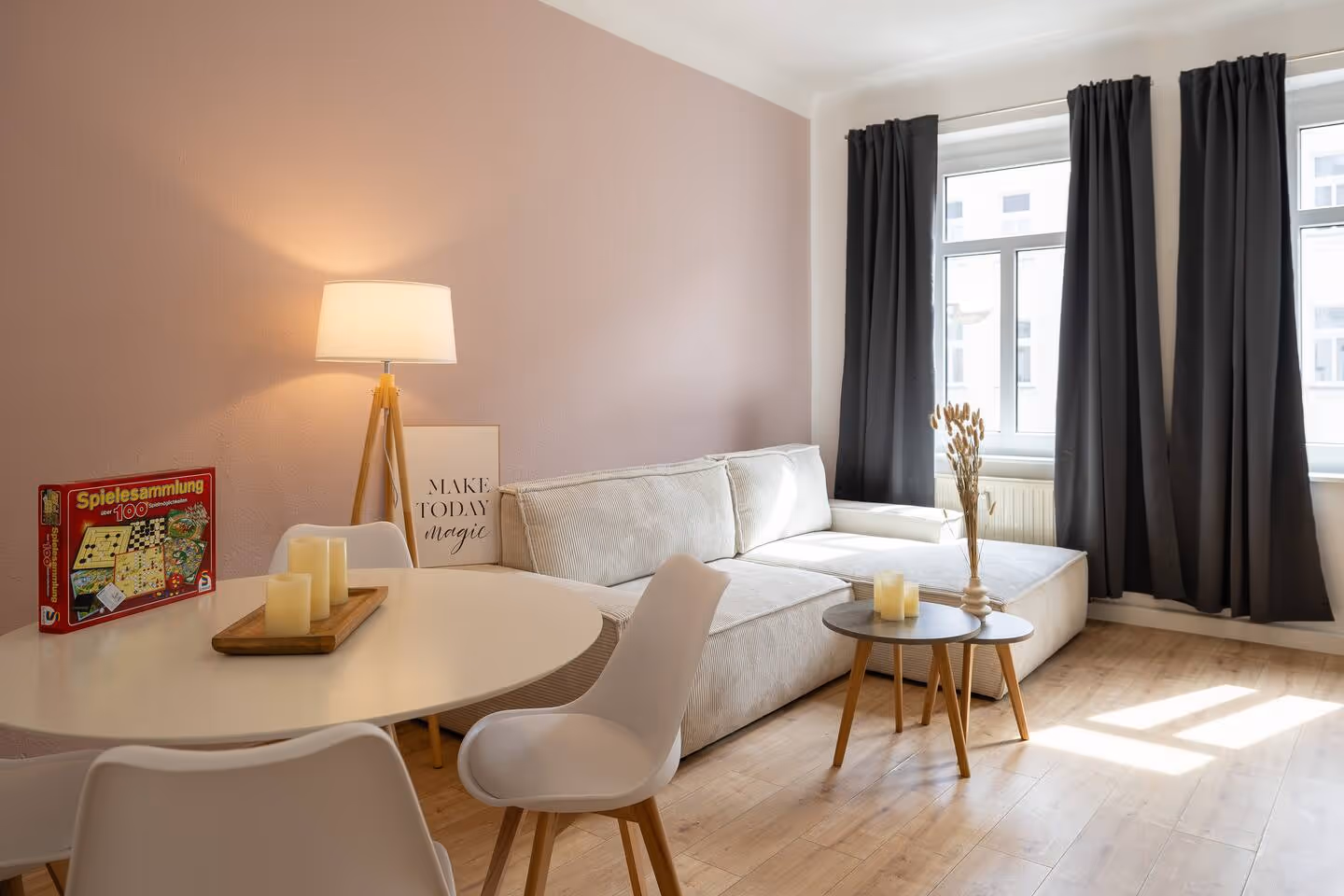 LeHa Stays - Linkel Strasse 35 - 2.OG - Wohnzimmer