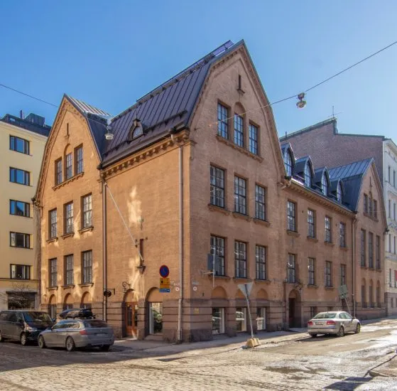 Ett foto på huset på Riddaregatan 5