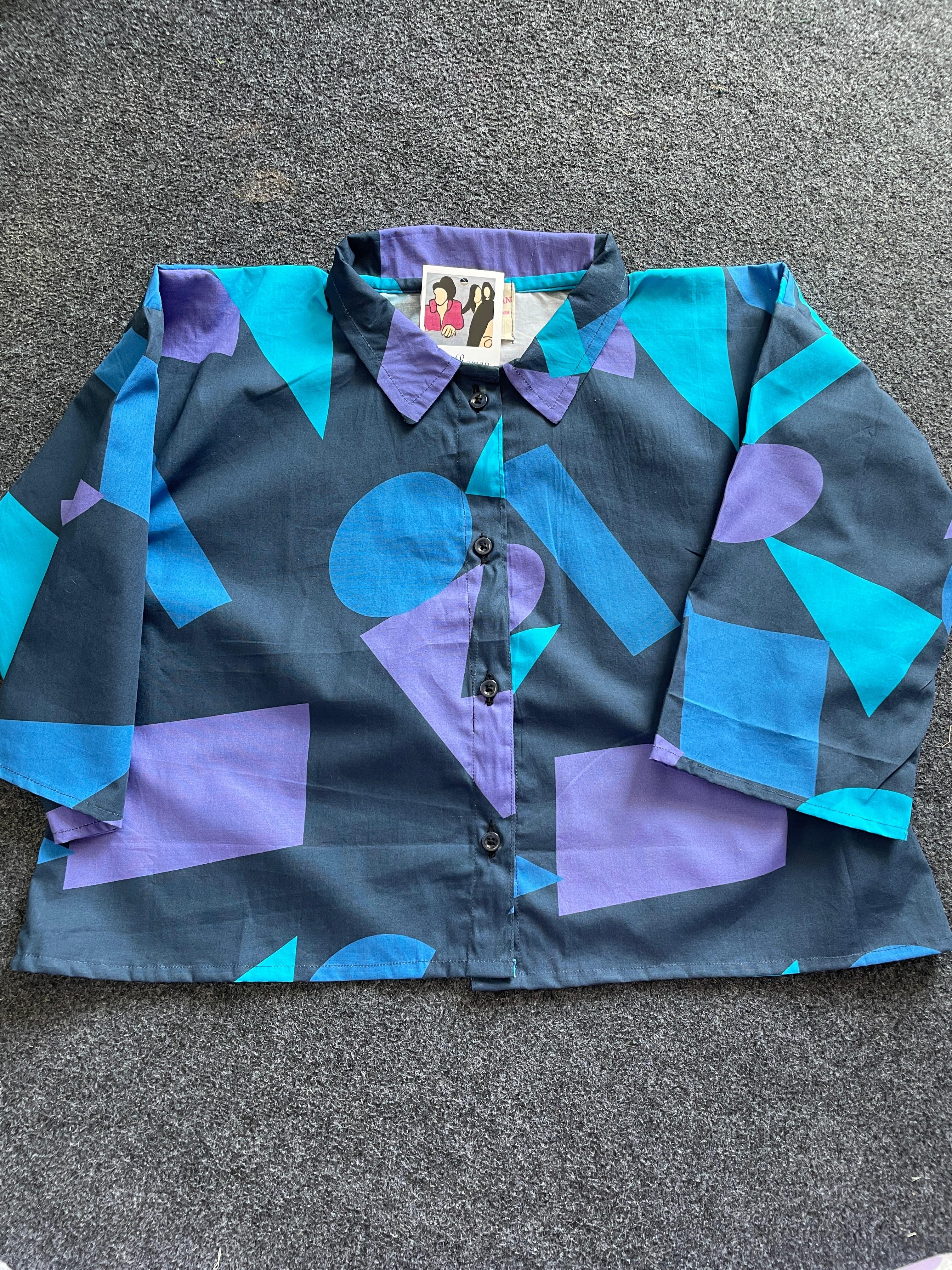 3D 2D  ( crop shirt )