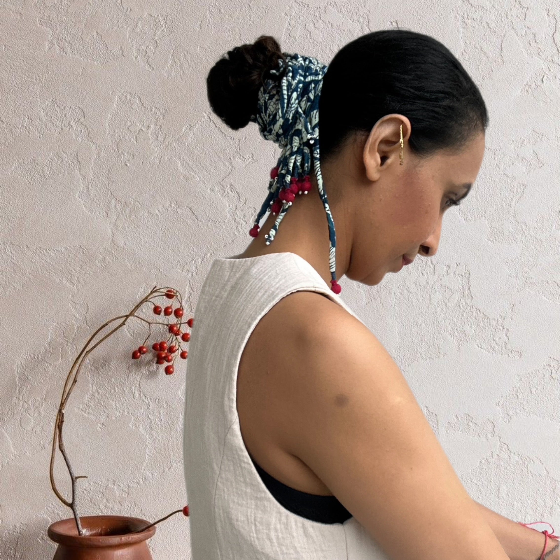 Blue print hair strings 21 inch