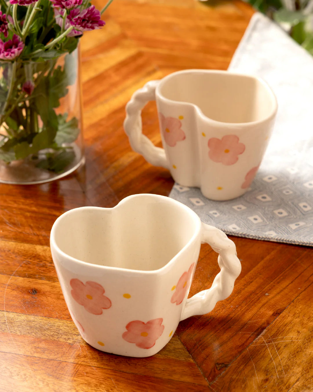 Dil Mil- Heart Shape Mug (Set of 2)