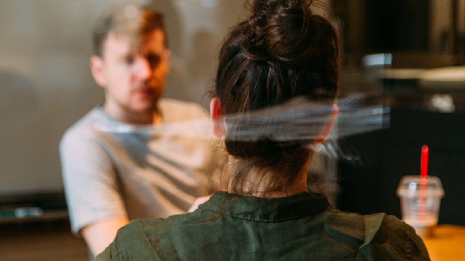 Échange en tête-à-tête entre un mentor et un créateur