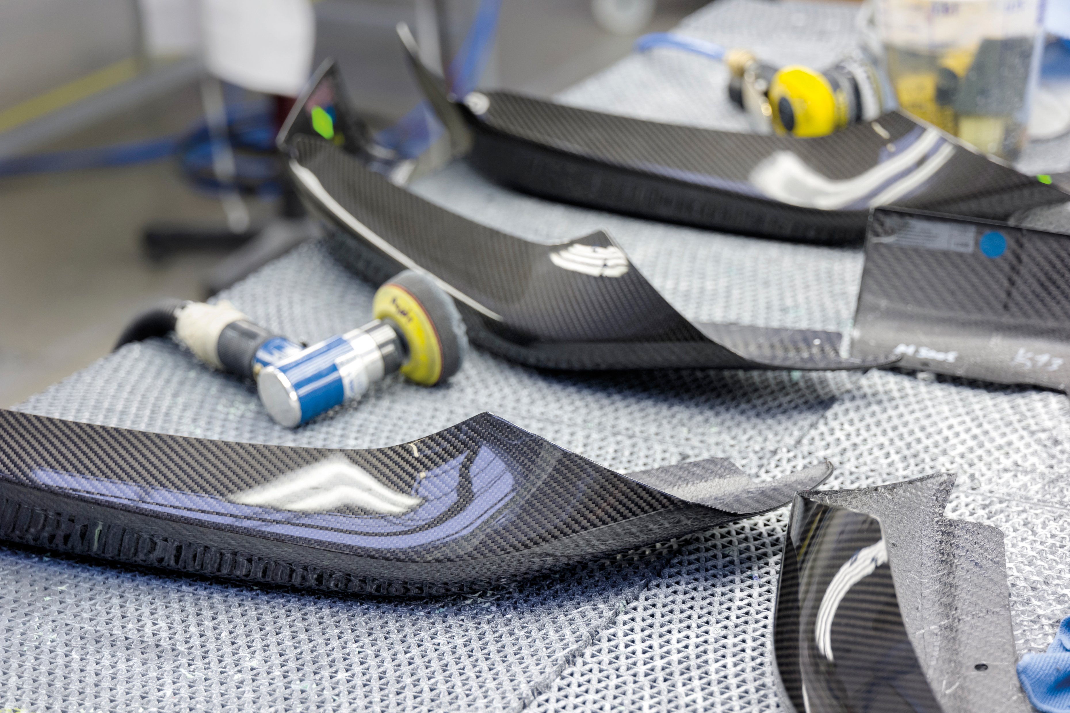 Výrobce autodílů Benet mění majitele: miliardáře Faita střídá japonský kolos Teijin