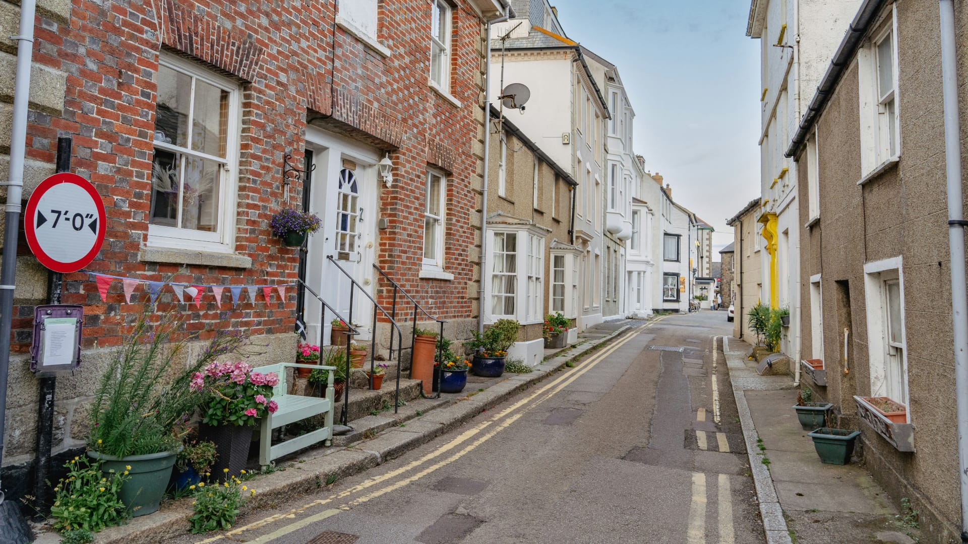 Uk house street Exeter