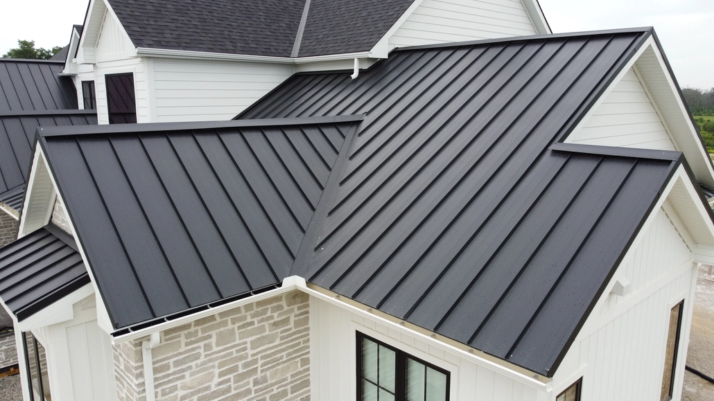 image of restaurant exterior (for a modern restaurant)