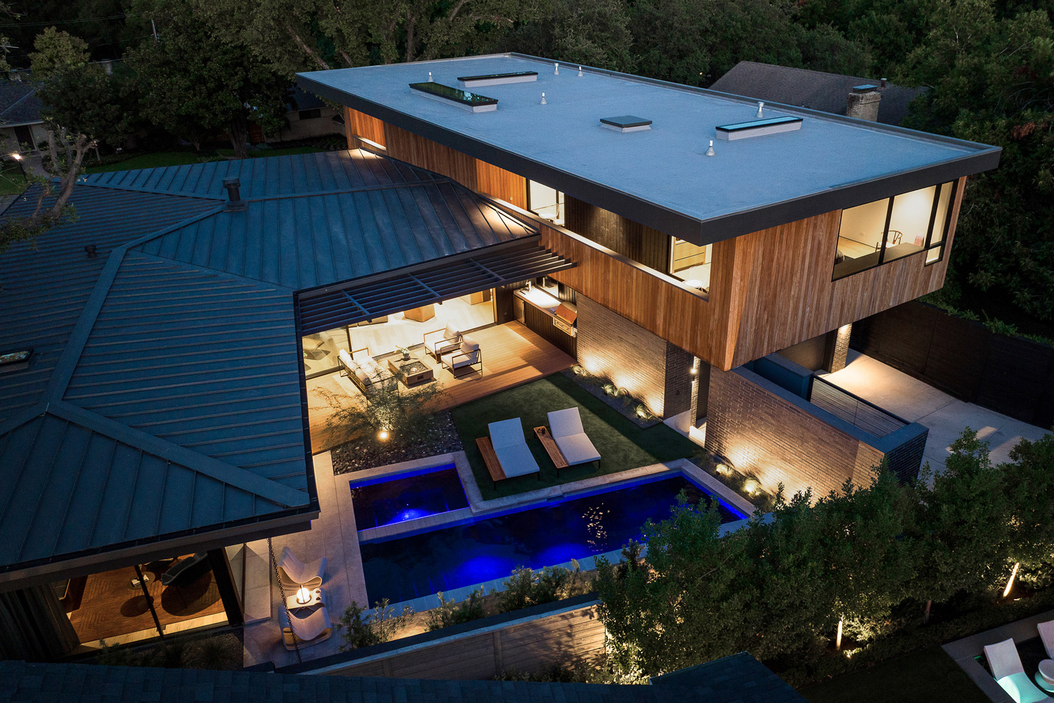 Vertex House