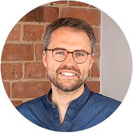 Sebastian Schreiber - Chief Financial Officer - movingimage