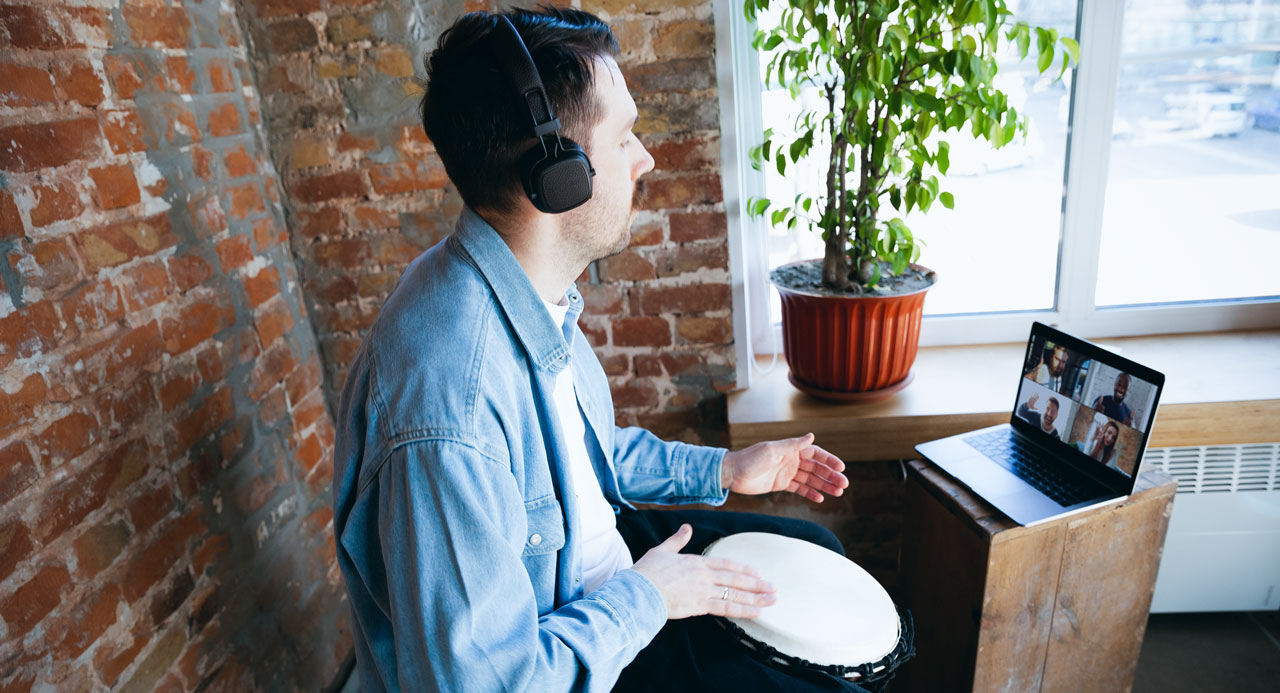 Virtuelles Teamevent mit Musik