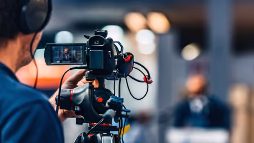 Live Streaming Setup 2024 – Essential Gear Guide