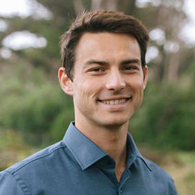 Portrait of Scott Morris