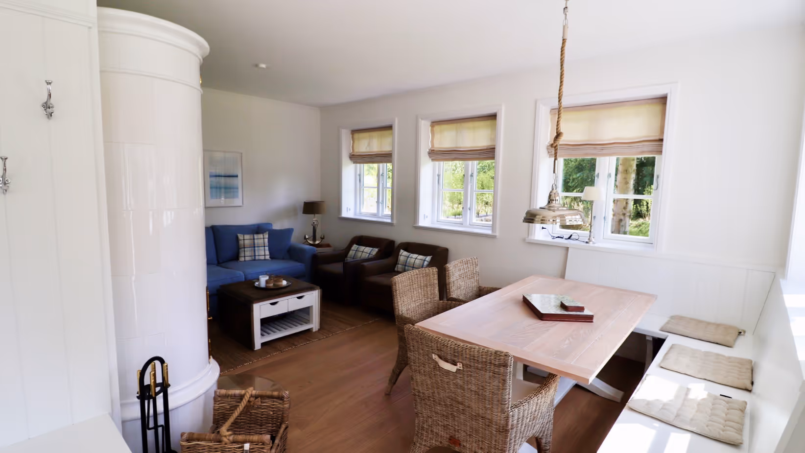 Ferienhaus Amrum Nebel - Westside - Sitzecke im offenen Raumkonzept