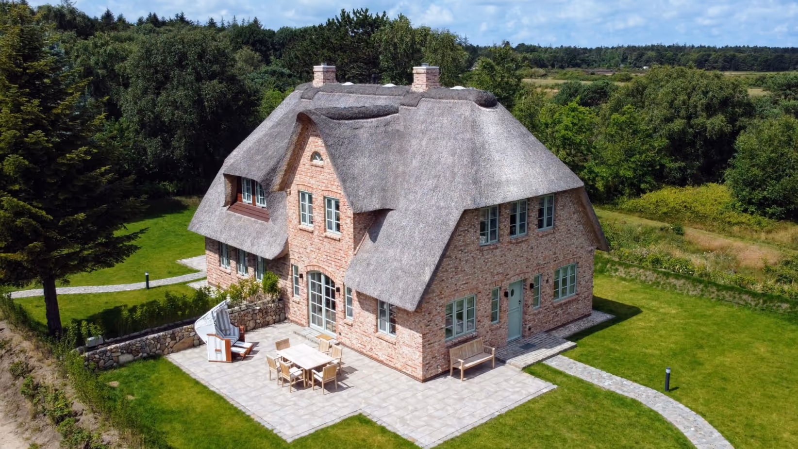 Ferienhaus Amrum Nebel - Eastside - Luftbild des Ferienhauses