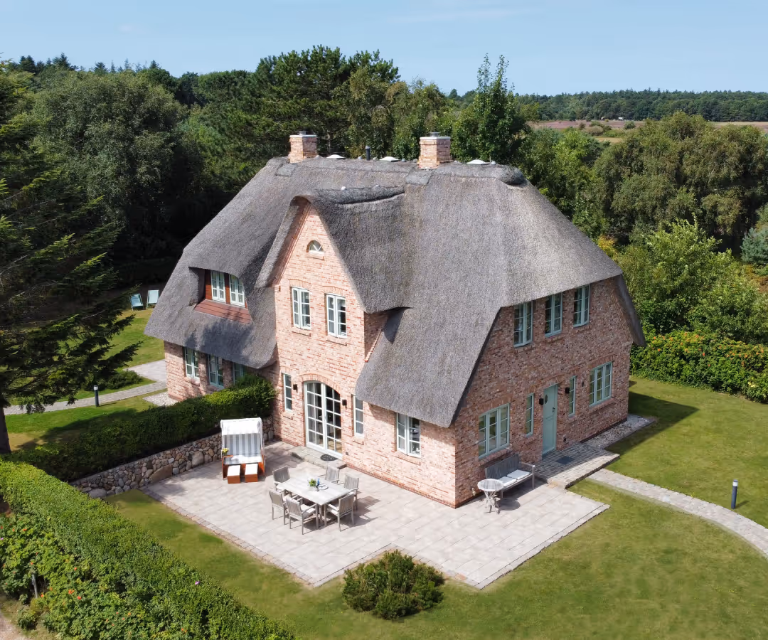 Reetdachhaus mit Garten in Nebel – Ferienhaus Amrum