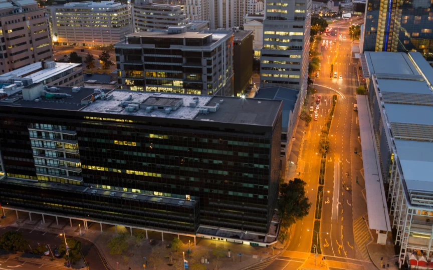 Oficinas corporativas en CDMX: Recuperación, menor vacancia en el CBD y demanda concentrada en Reforma/Polanco