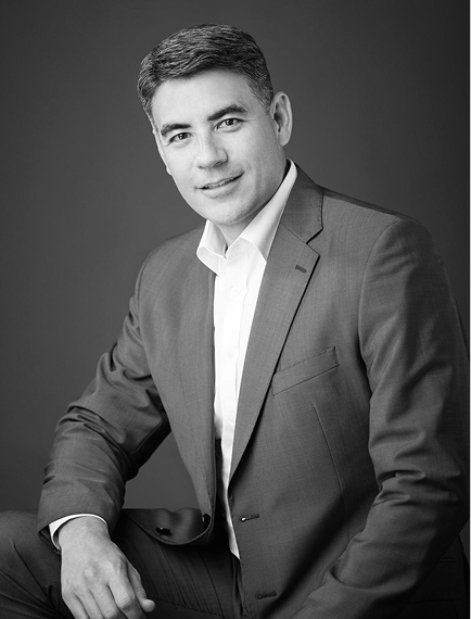 Carter K.F. Chow - Partner