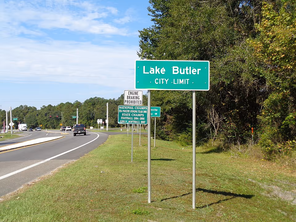 Sunshine Services HVAC and plumbing service location in Lake Butler community