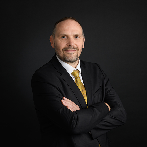 [background image] image of dispatch center (for a courier & delivery service)