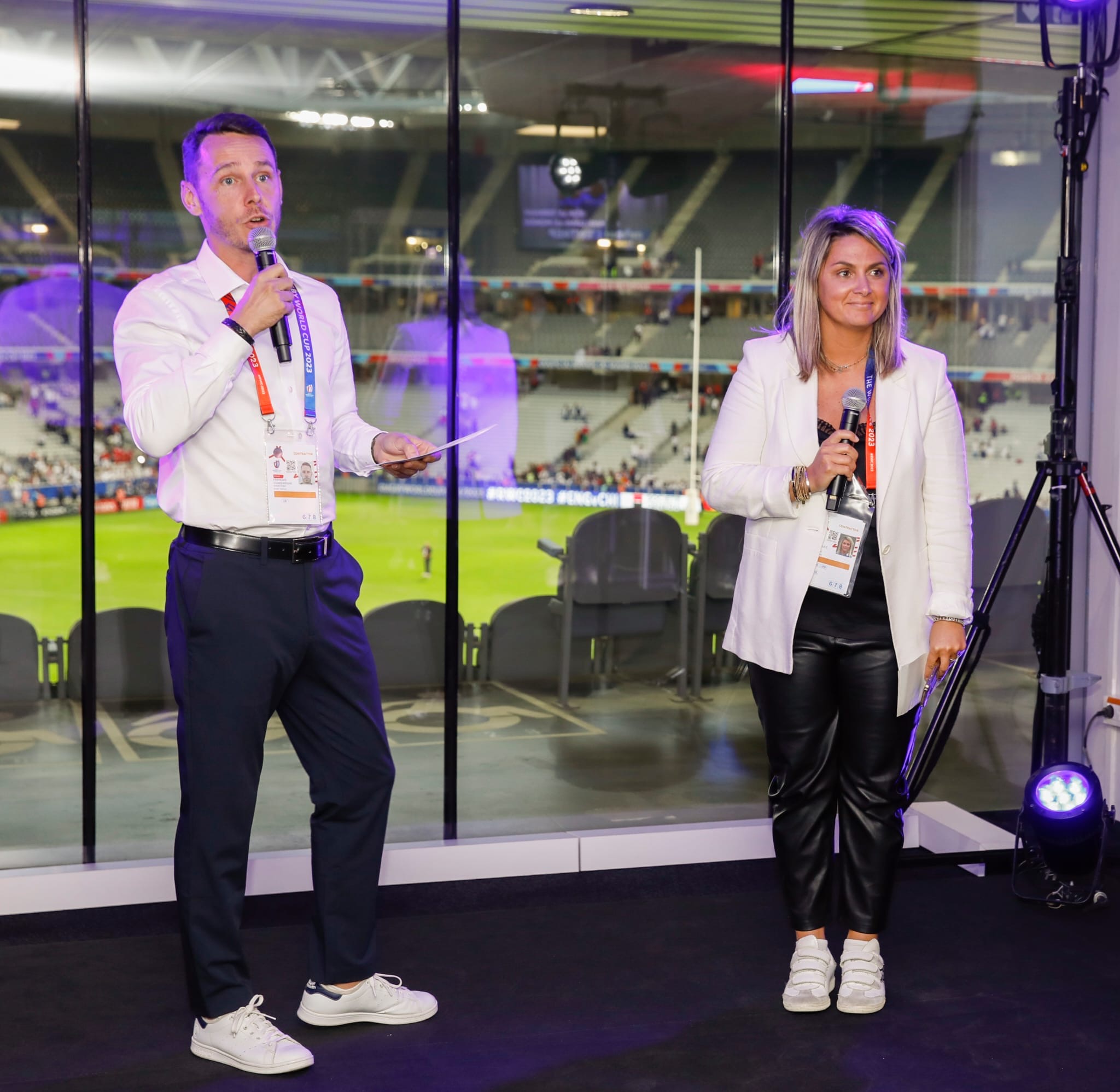 présentateur émission foot avec charlie moss ancienne speaker losc
