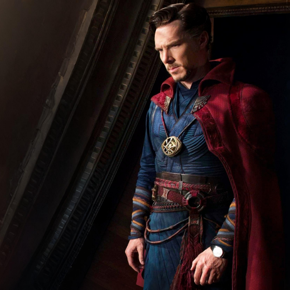 Jaeger-LeCoultre Master Ultra Thin Perpetual watch worn by Benedict Cumberbatch in Doctor Strange: Multiverse of Madness
