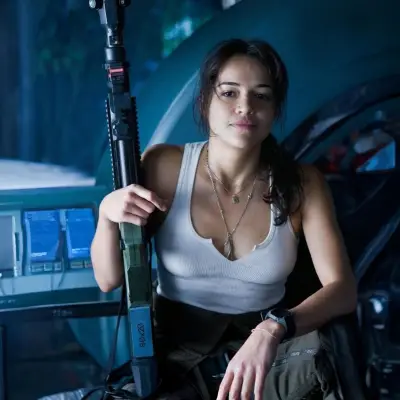 G-Shock G-056B-8 watch worn by Michelle Rodríguez in Avatar.