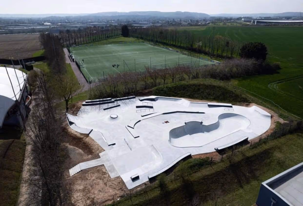 Skatepark Val-de-Reuil - THEOSTREET