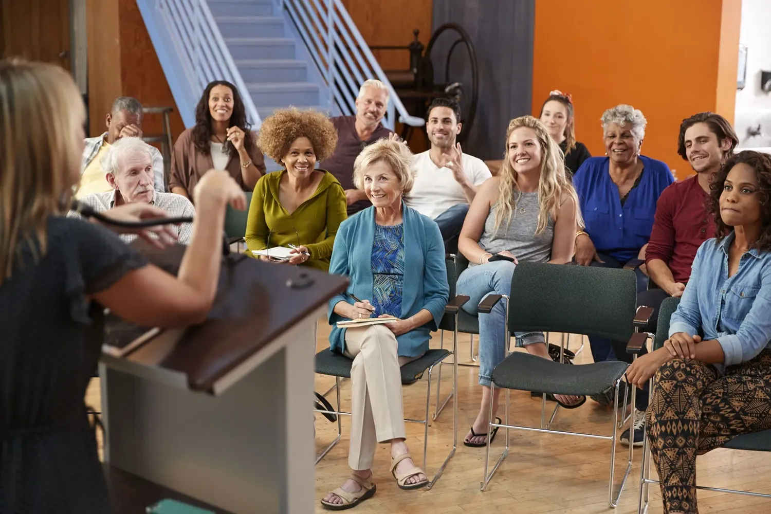 Groupe participant à un séminaire