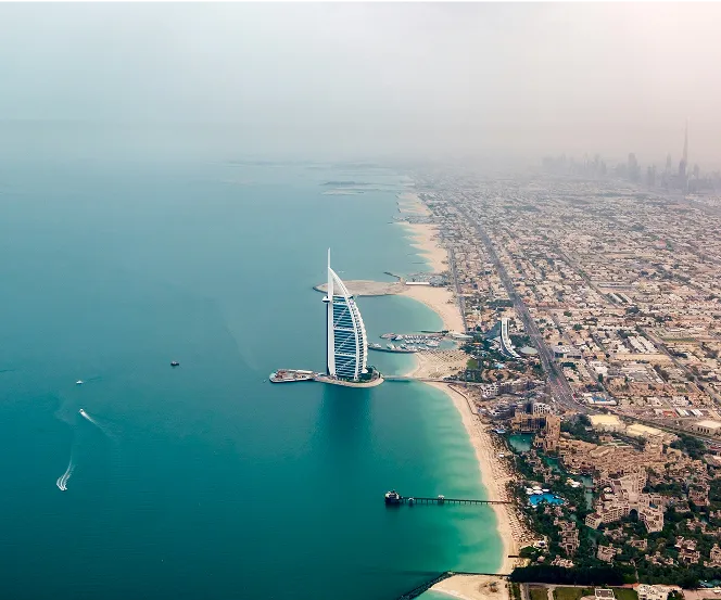 Photo of Dubai's coastline taken by Christoph Schulz.