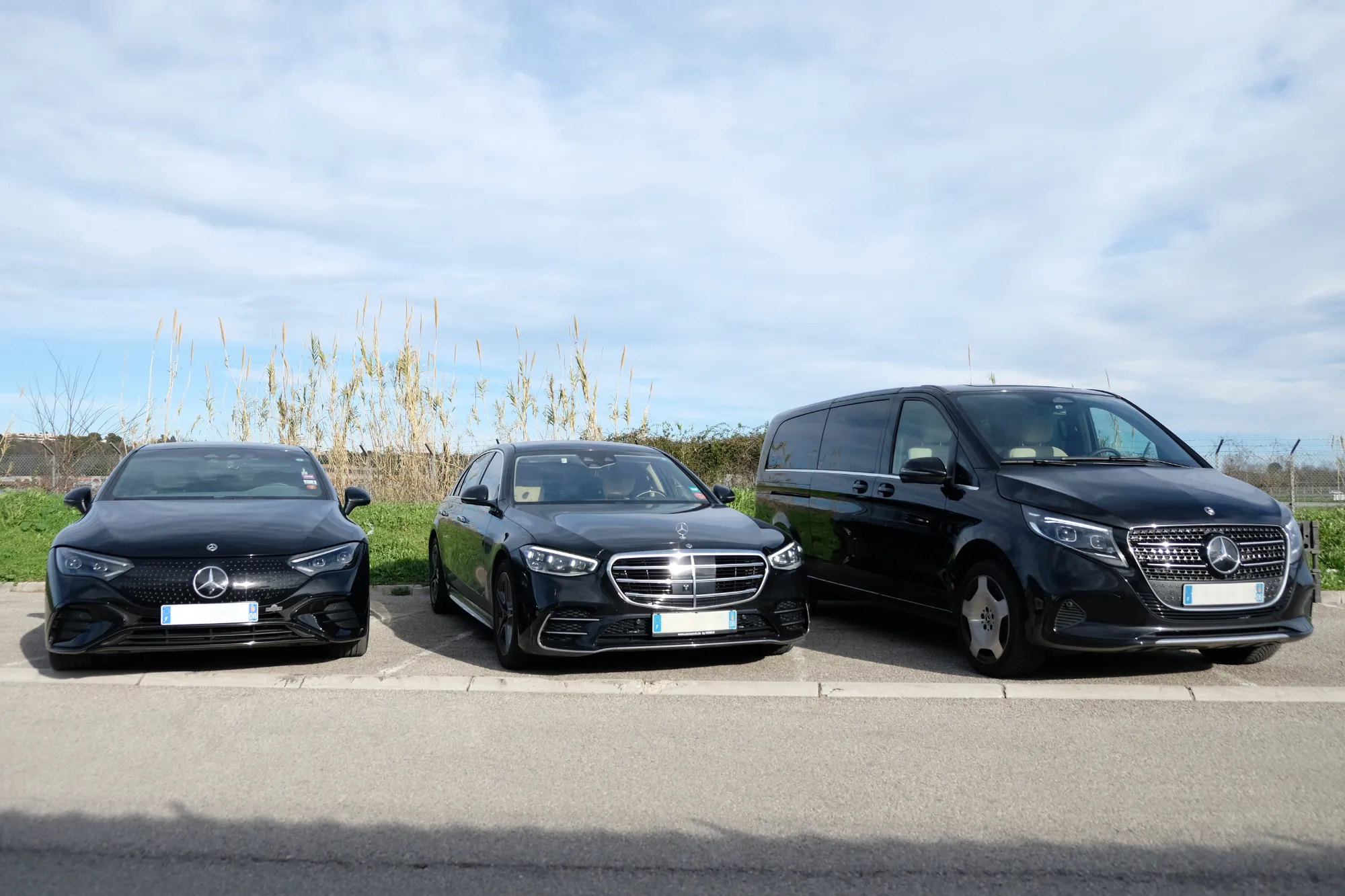 Flotte de voitures haut de gamme Privilege Avenue, VTC de luxe à Cannes pour transferts privés et événements