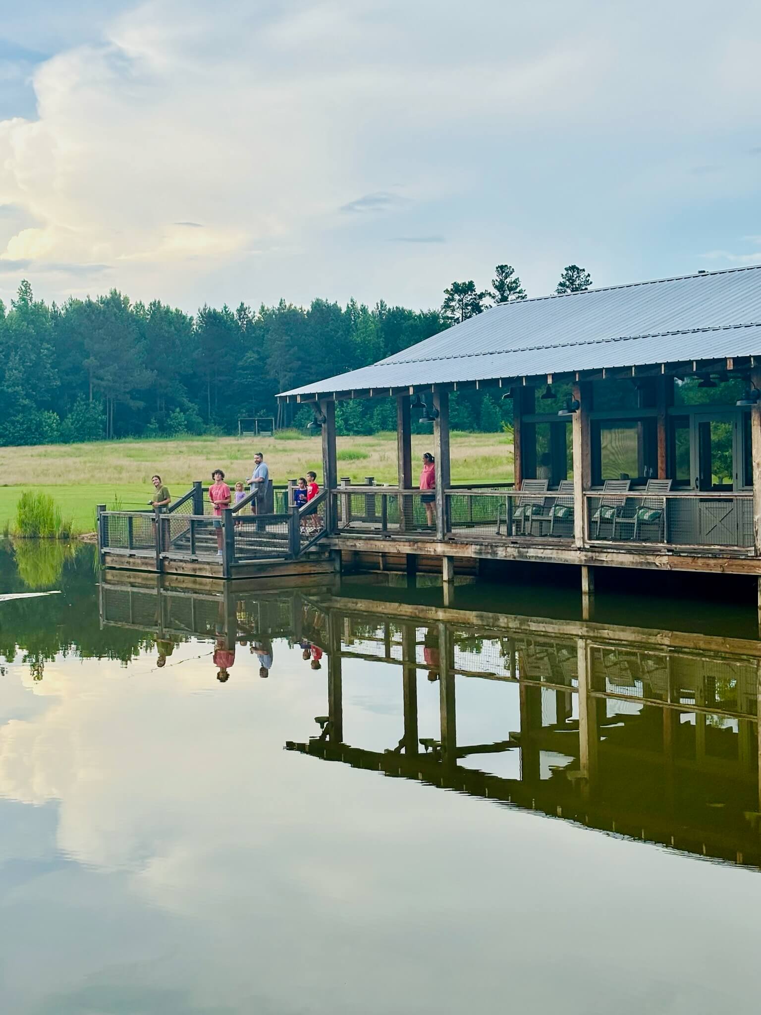 Digital Detox Retreat: What a Phone-Free Weekend Actually Does