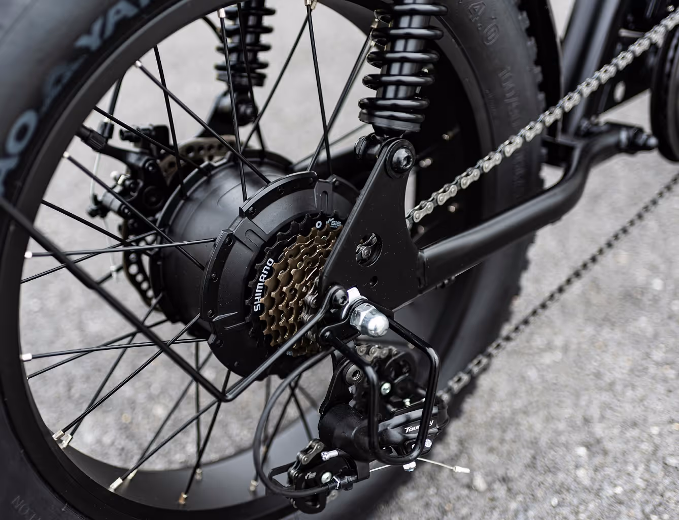 reglage-derailleur-pedalier-chaine