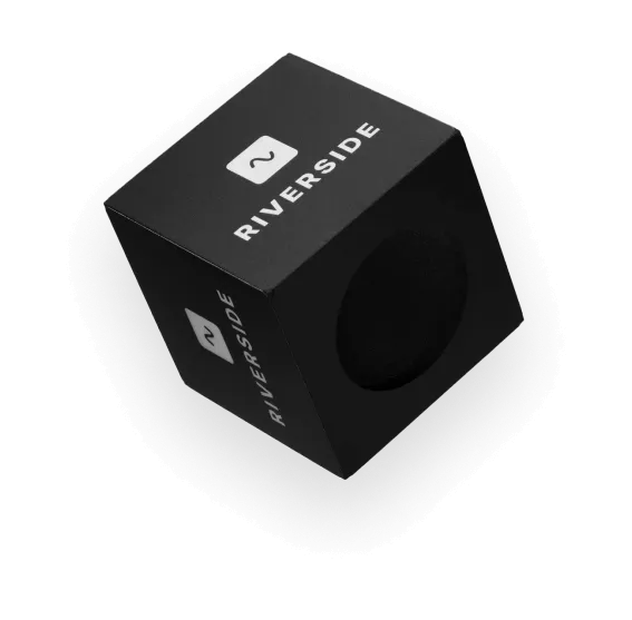 Black cube-shaped microphone with 'RIVERSIDE' branding on the sides and a circular microphone mesh on the front.