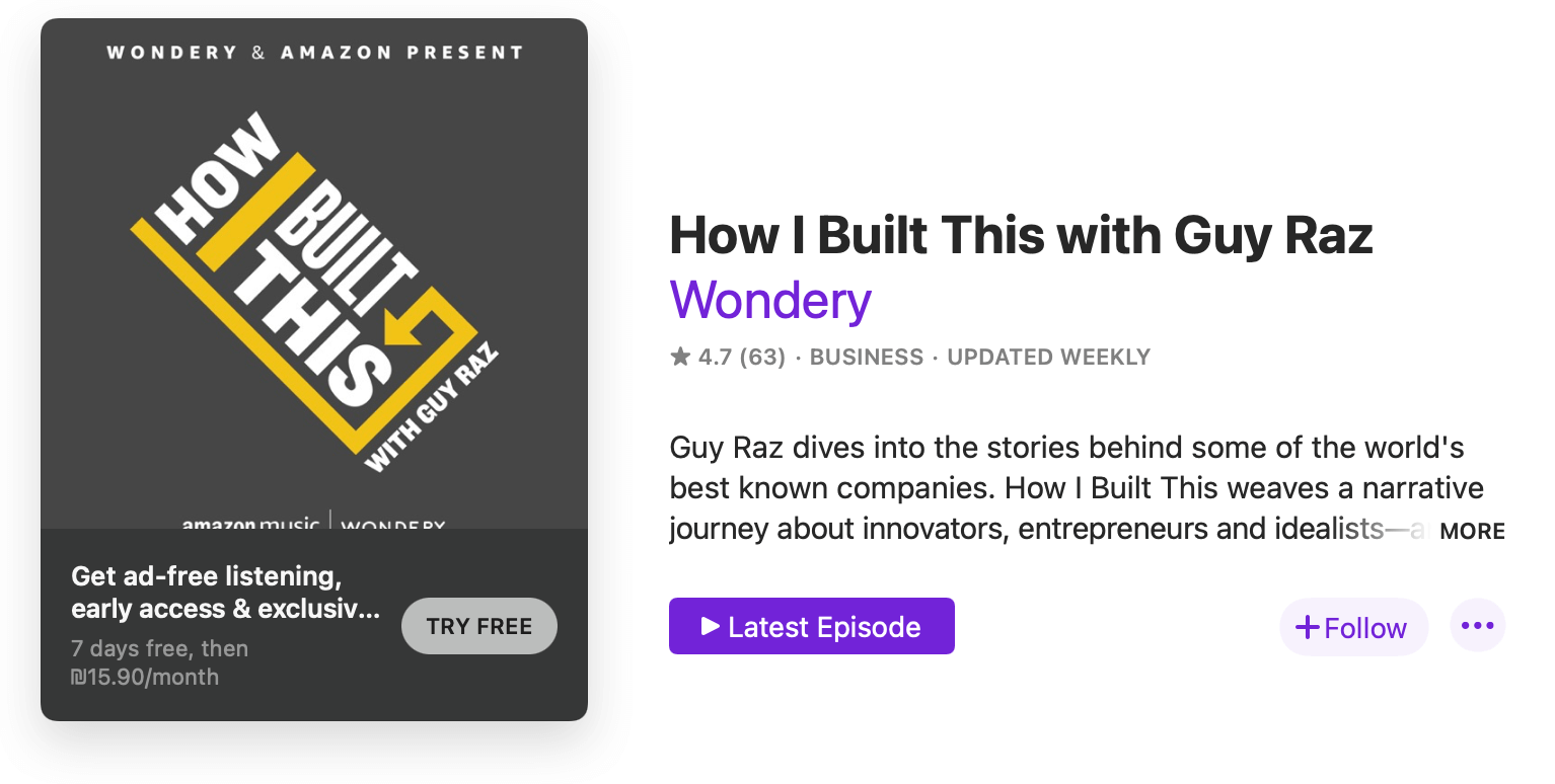 The Play button to listen to the latest episode of a podcast on Apple Podcasts on a Mac device.