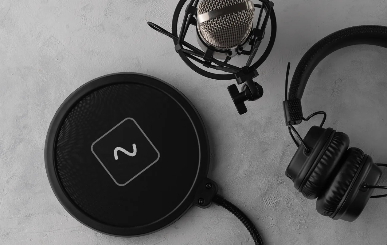 Podcast-Equipment mit Stoßdämpfer