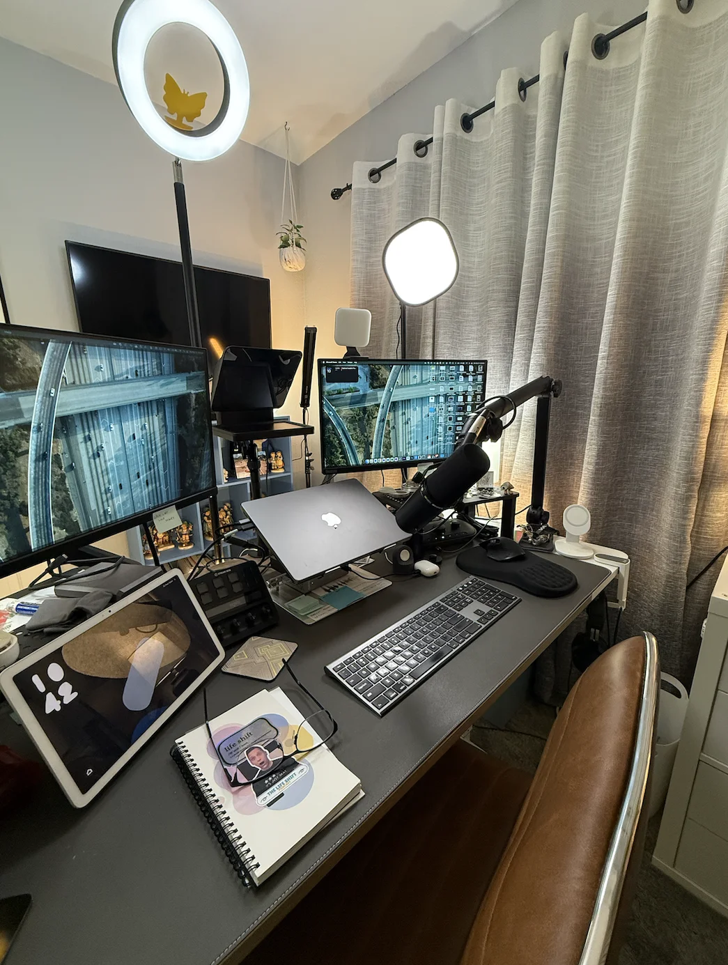 Matt Gilhooly podcast setup lighting