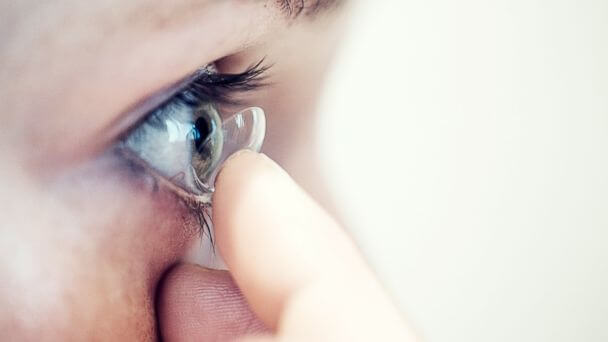 ¿Qué son las lentes especiales? Por qué puede necesitar concertar una cita para obtener más información