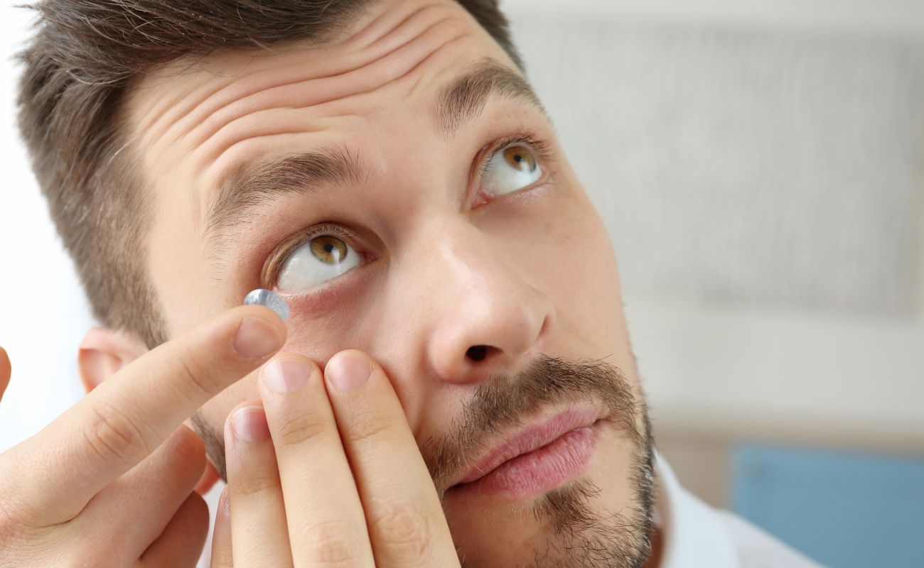 How Long-Term Contact Lens Wearers Can Transition to Scleral Lenses