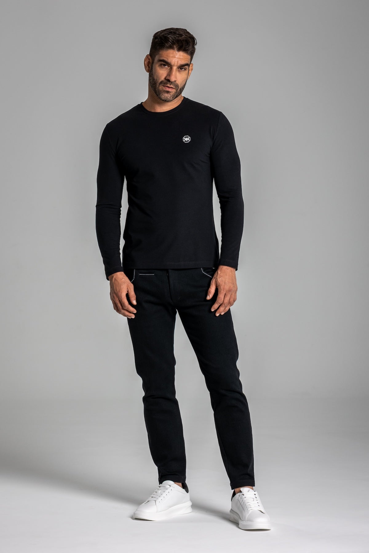 CORE LONGSLEEVE 01 // BLACK