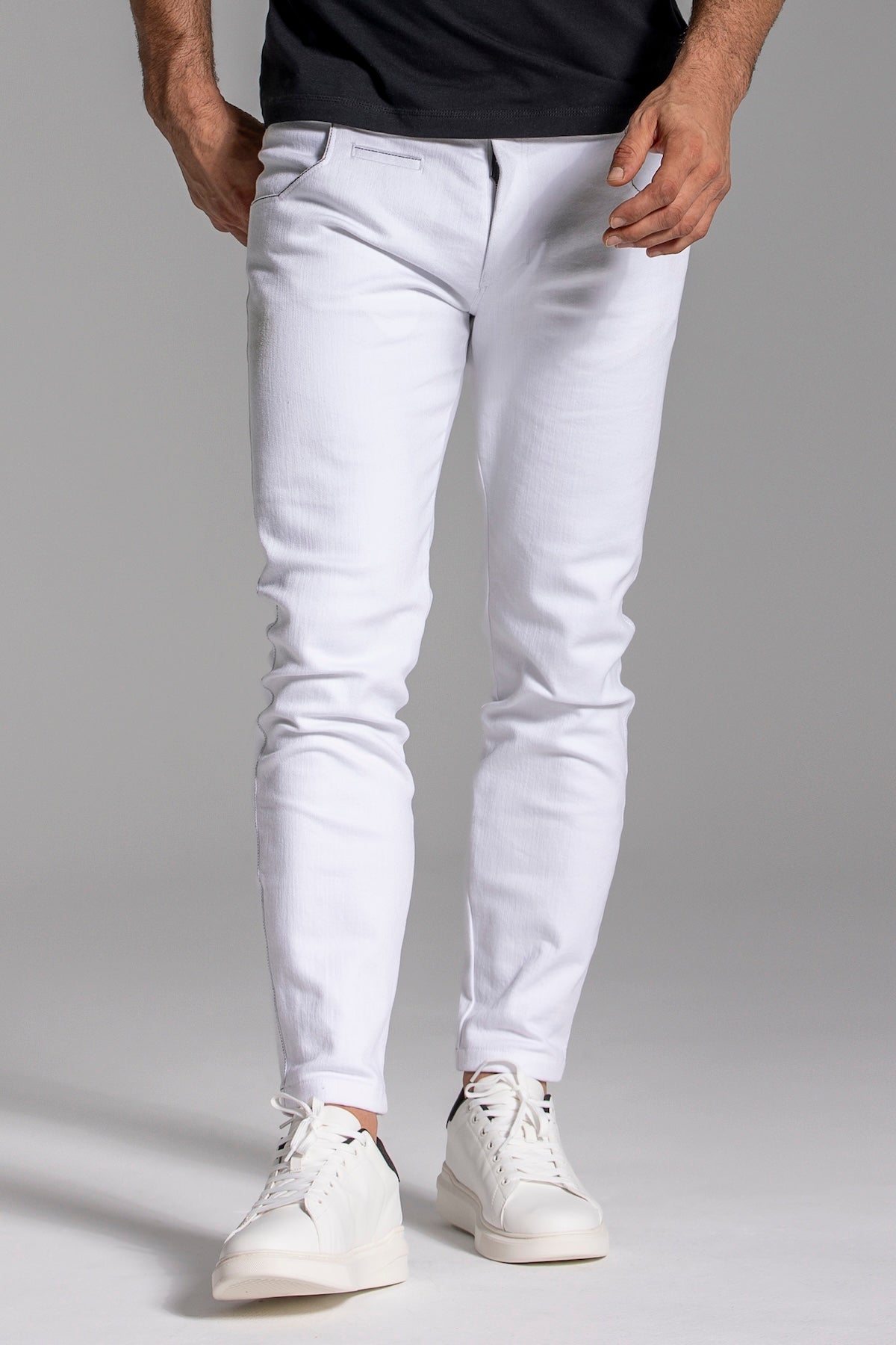 CORE TROUSERS 01 // WHITE