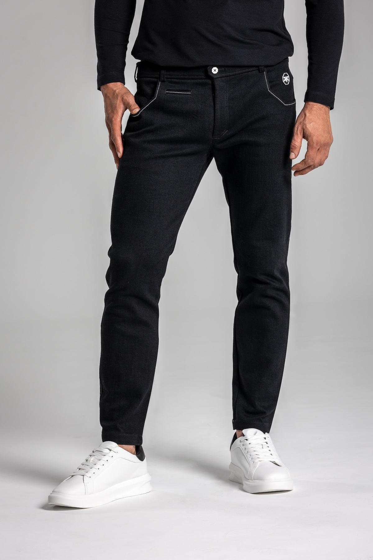 CORE TROUSERS 01 // BLACK