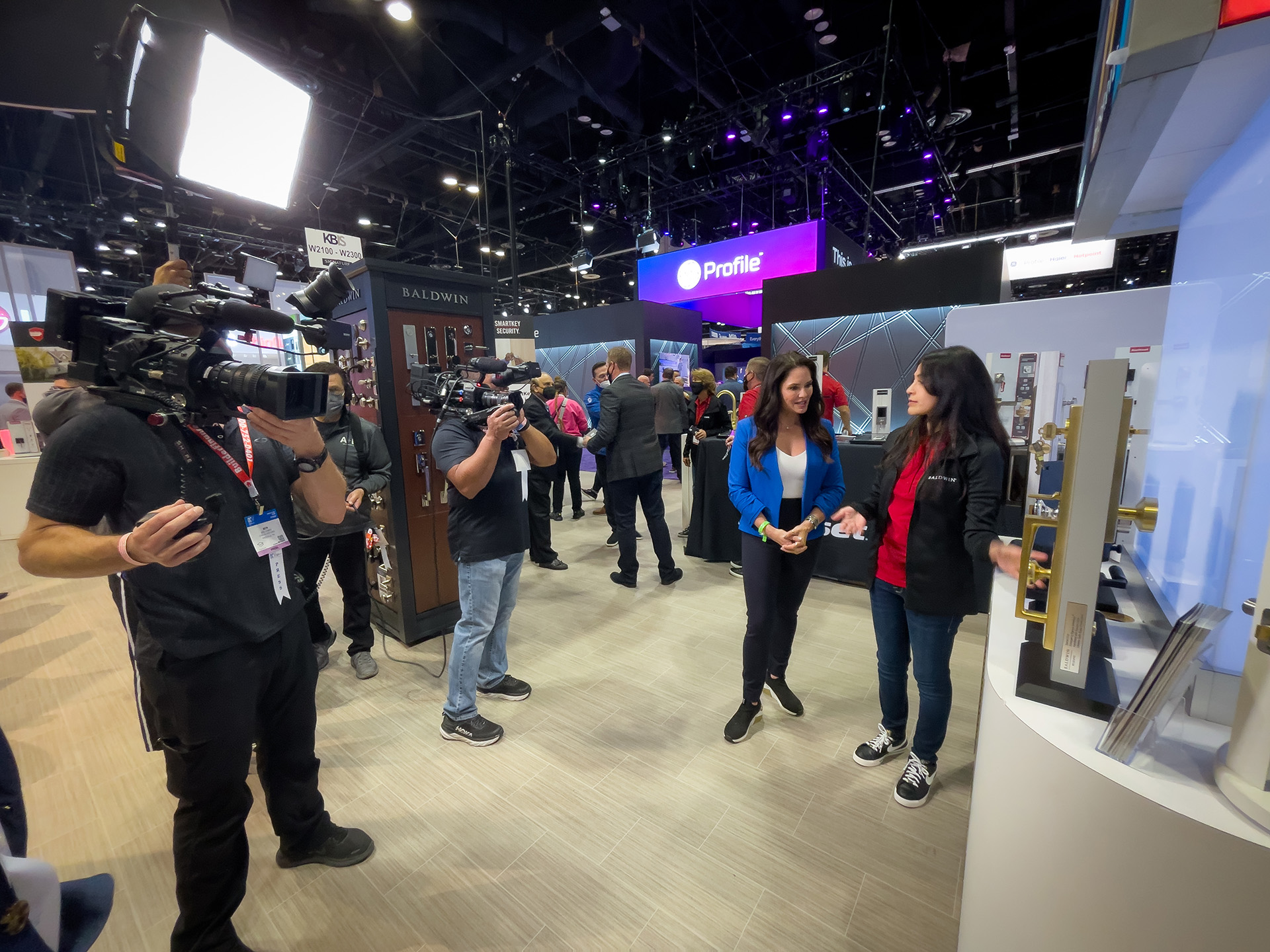 A live interview happening on the trade show floor