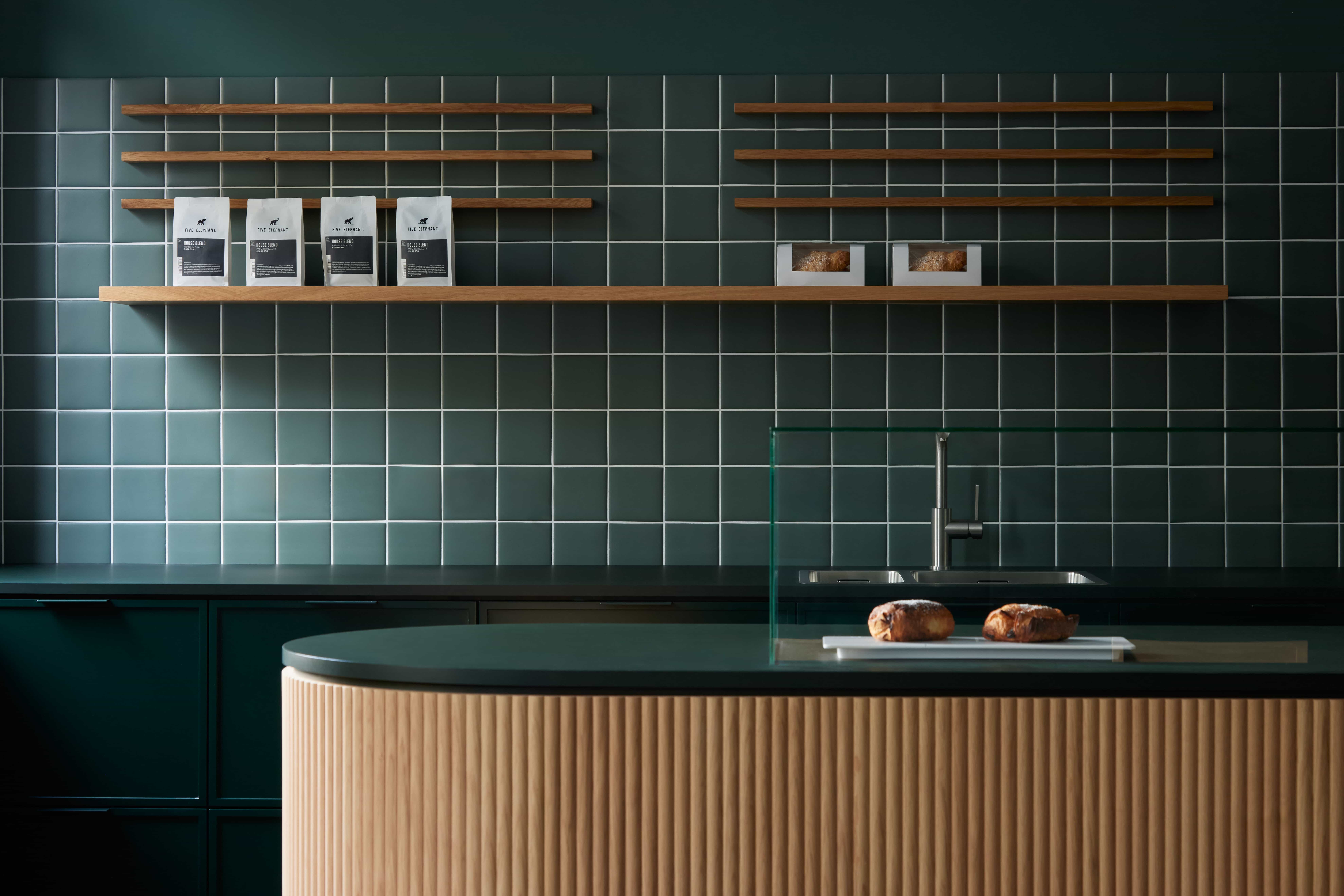 Anjora Design Pears Jüdischer Campus Berlin Detail Interior Design Cafe Tresen