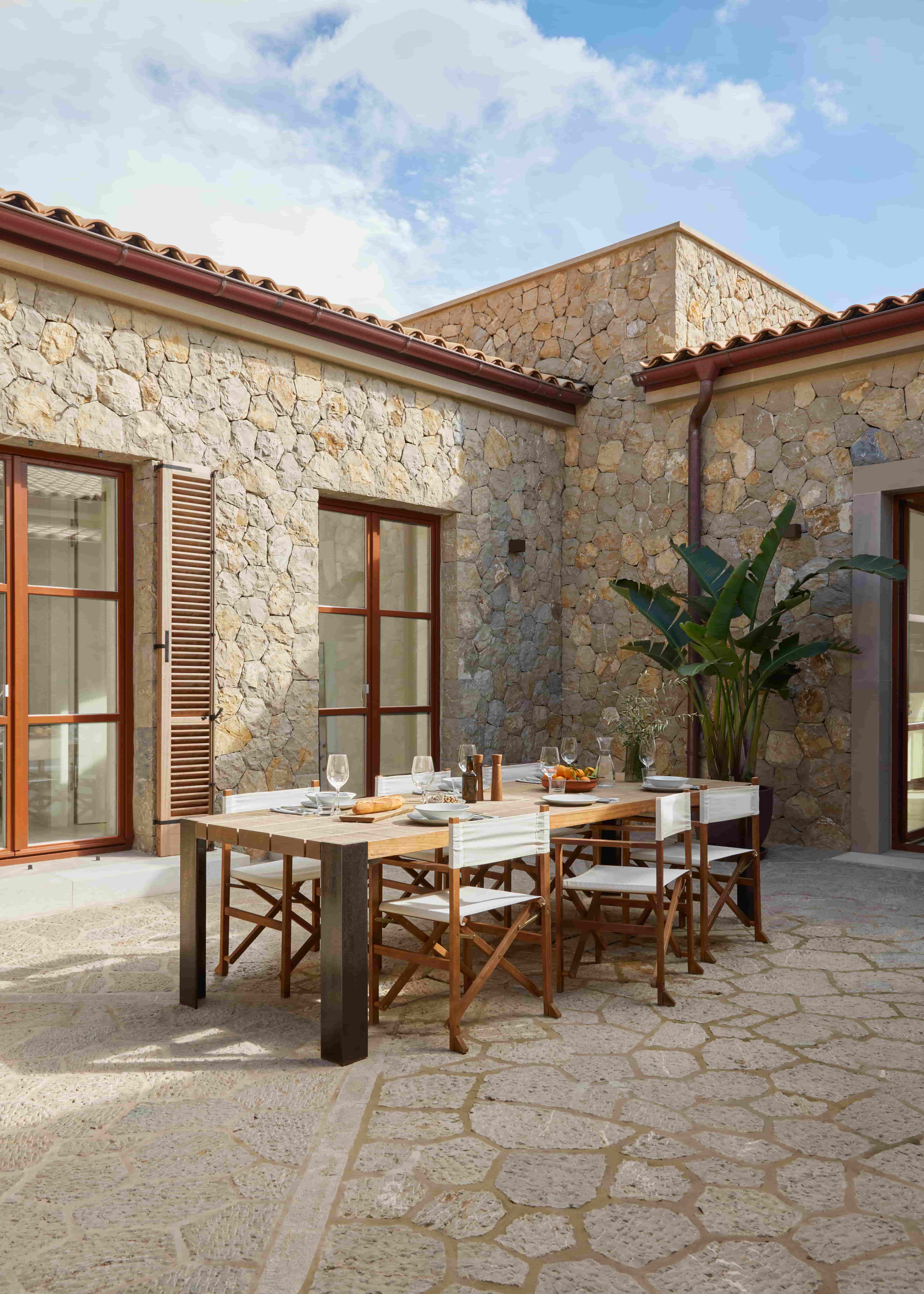 Anjora Design Mallorca Finca Neubau Architektur Design Mediteran Patio