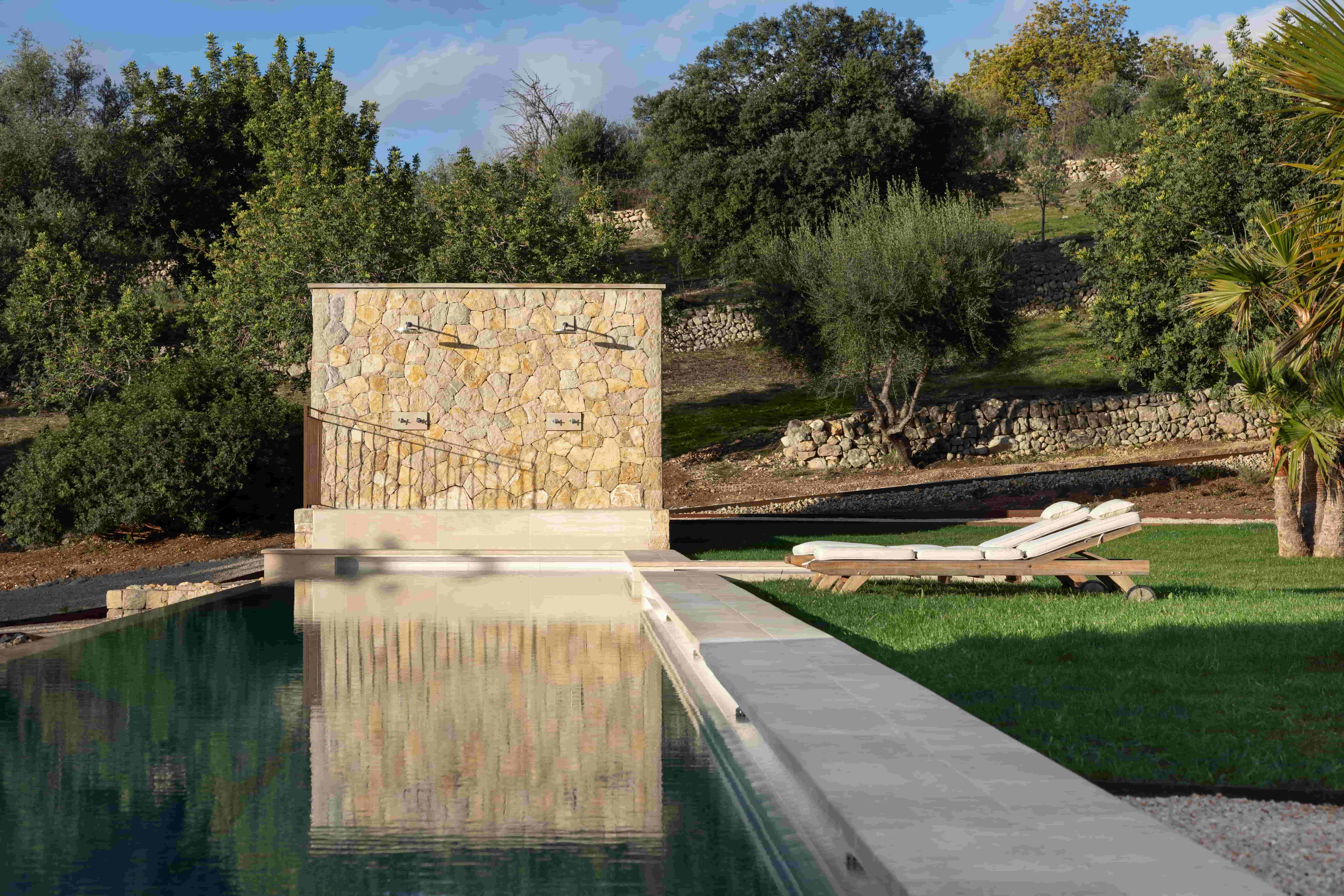 Anjora Design Mallorca Finca Neubau Architektur Design Mediteran Pool 2