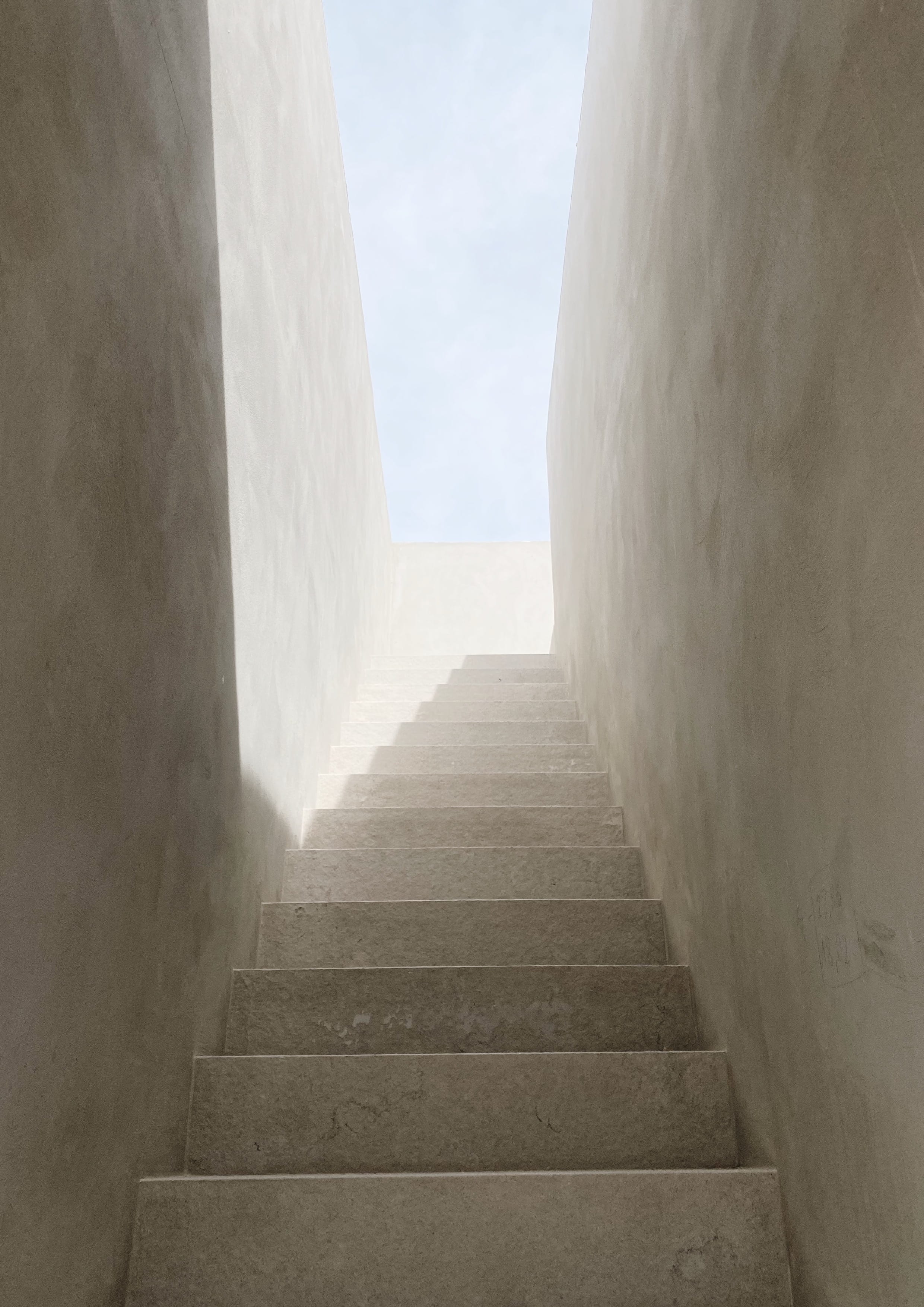 Anjora Design Mallorca Finca Außenansicht Architektur Treppe